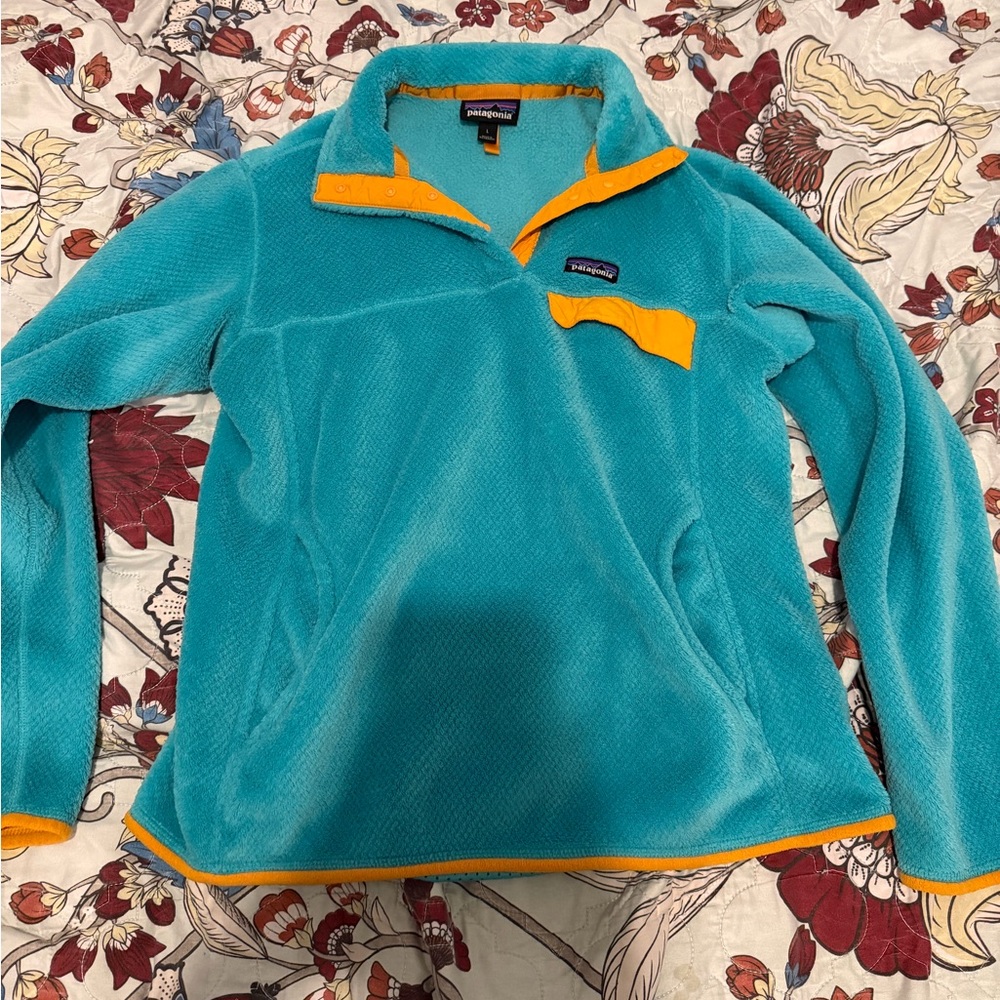 Patagonia Turquoise Fleece with Mustard Highlights